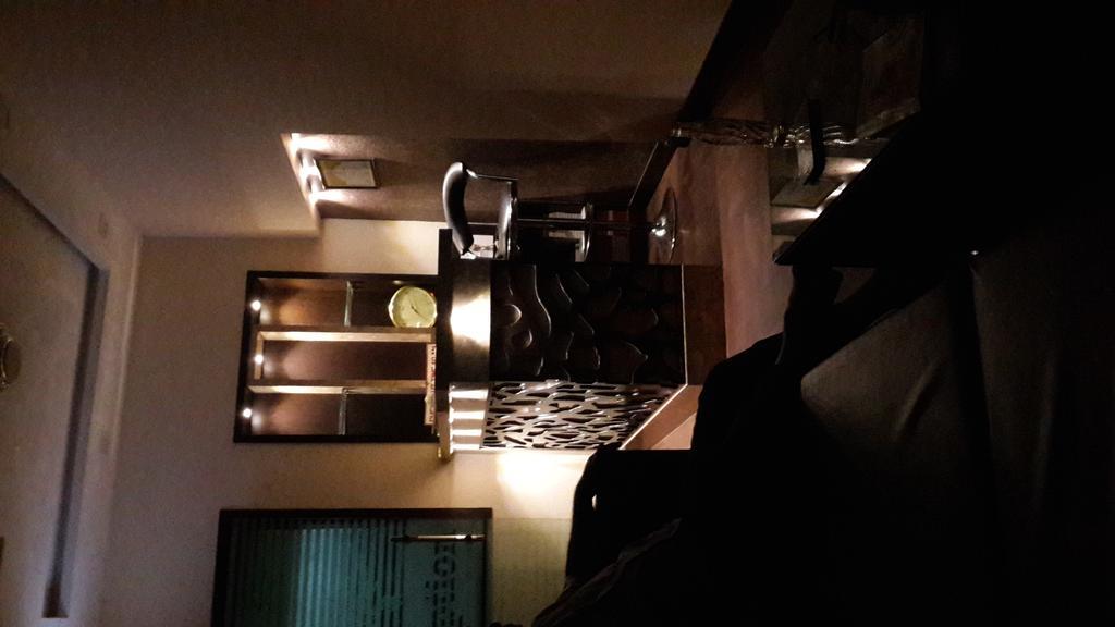 אגרה Hotel Sheela, 100M From Taj Mahal מראה חיצוני תמונה