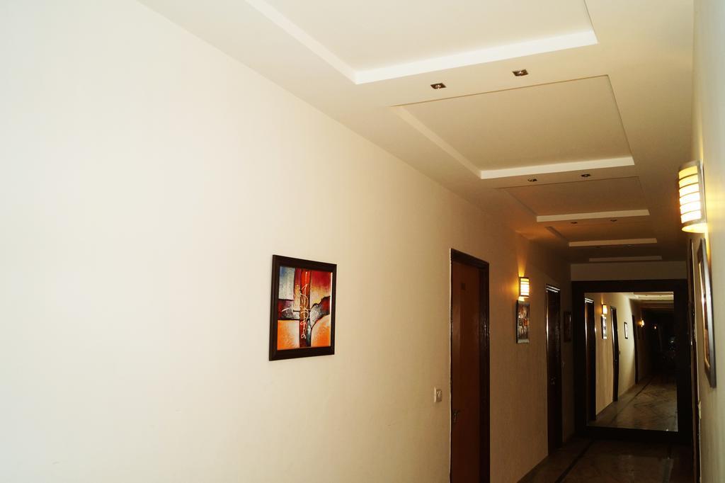 אגרה Hotel Sheela, 100M From Taj Mahal מראה חיצוני תמונה
