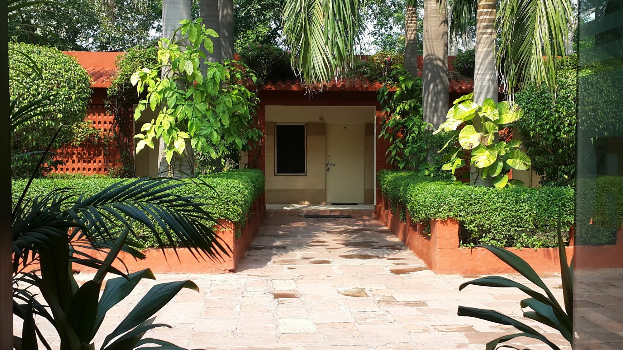 אגרה Hotel Sheela, 100M From Taj Mahal מראה חיצוני תמונה